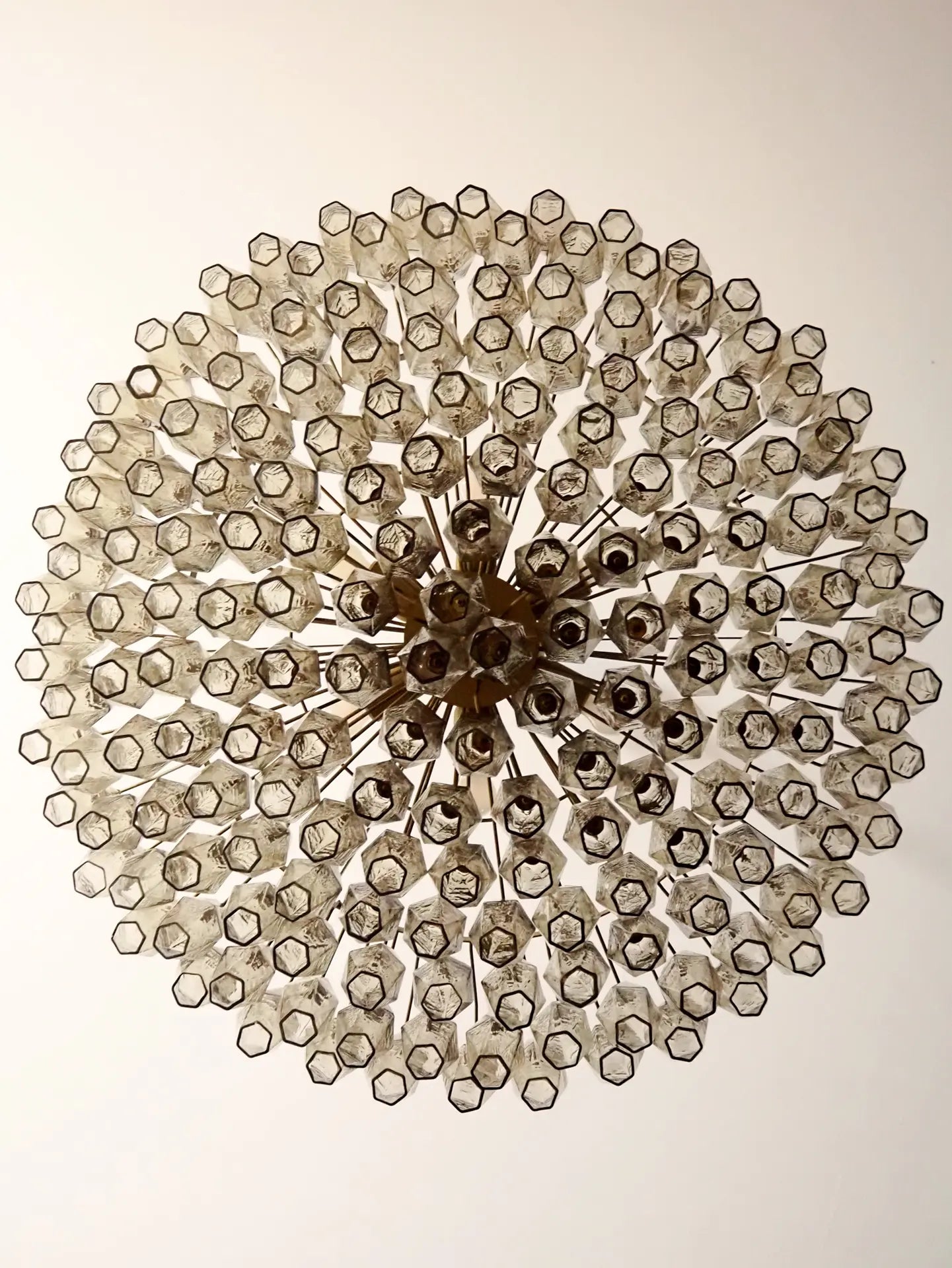 Murano takkrona Poliedri Ø90 - 185 rökfärgade glas