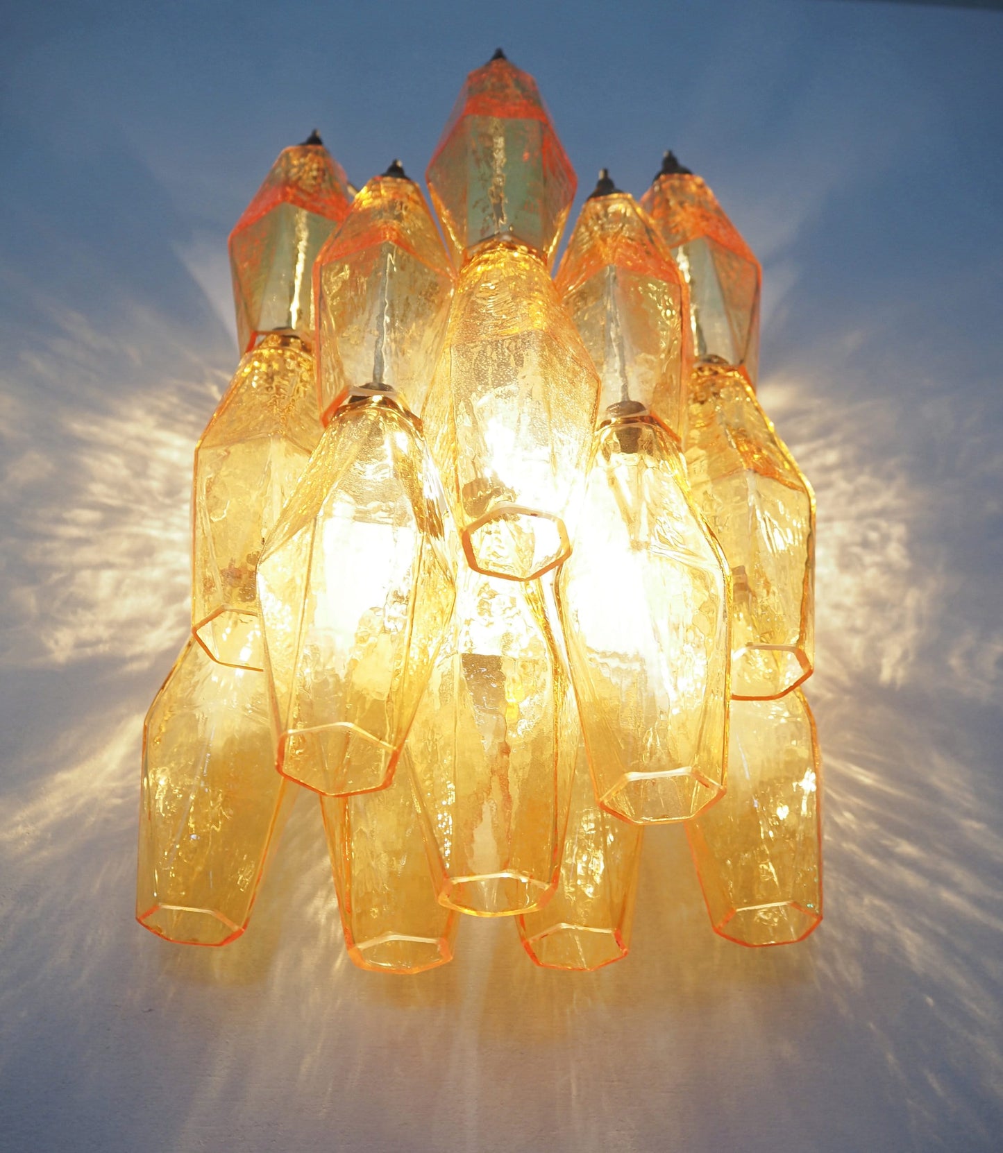 Vägglampa Poliedri Honung