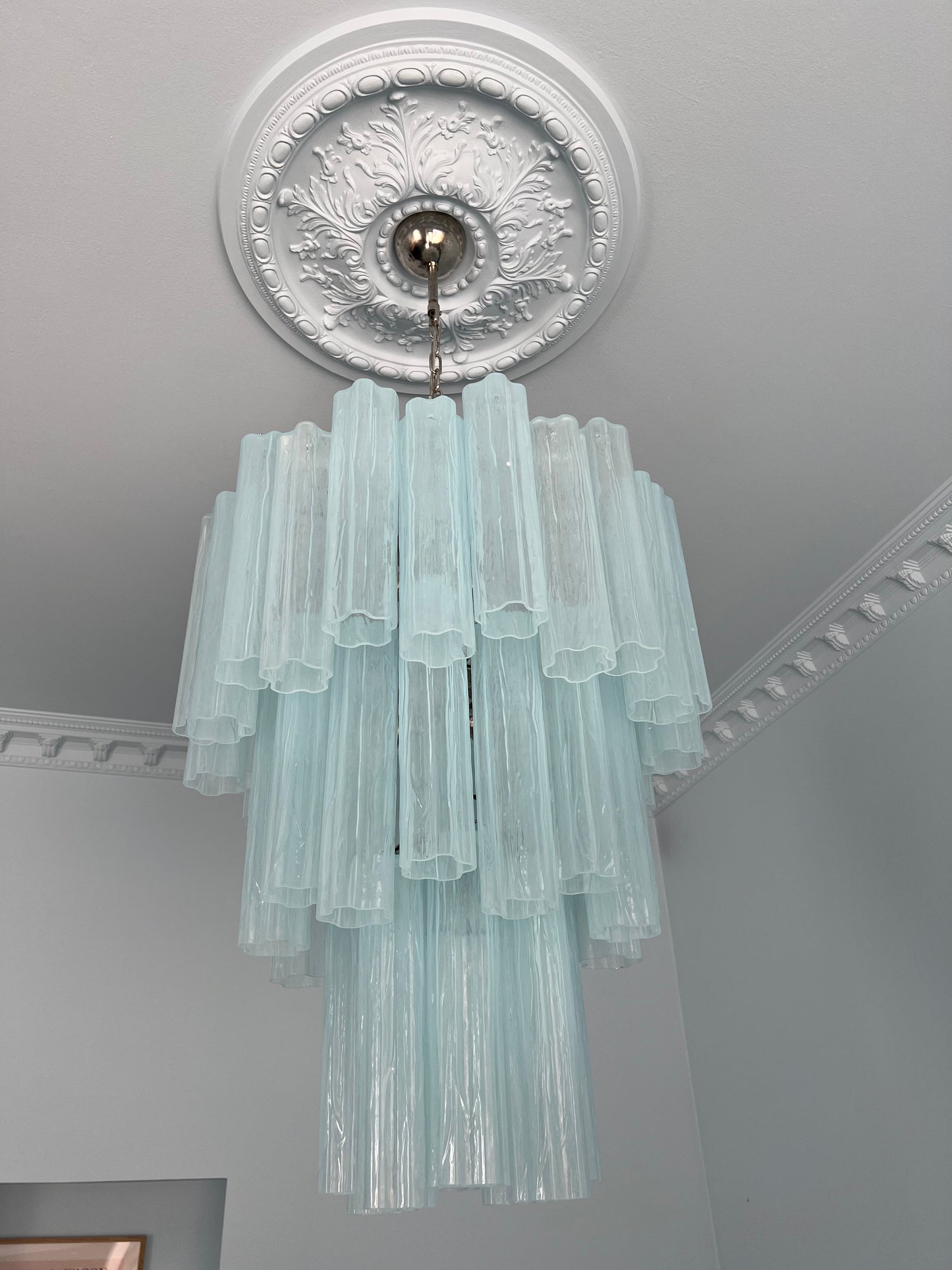 Murano takkrona Tubular Ø66 - 48 glas ljusblå