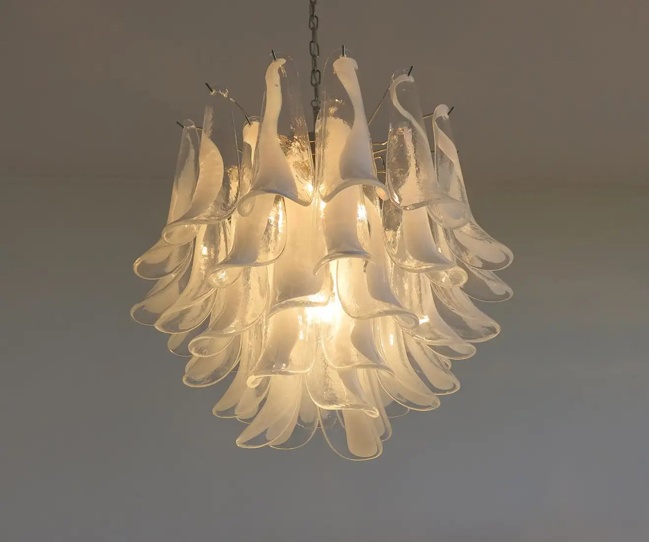 Murano takkrona Mazzega Ø58 - 41 glas i vitt