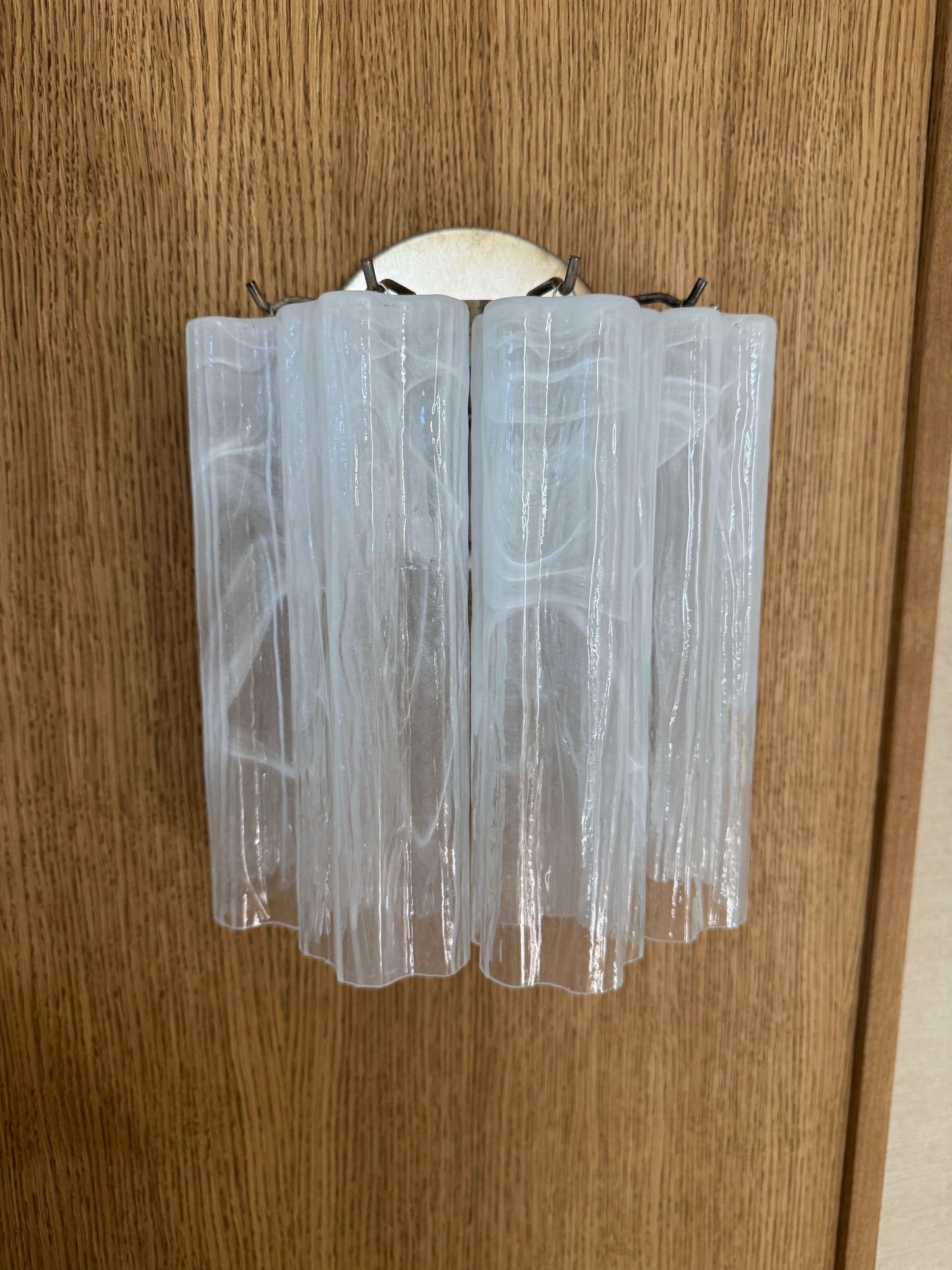 Vägglampa Tubular Milky Swirl