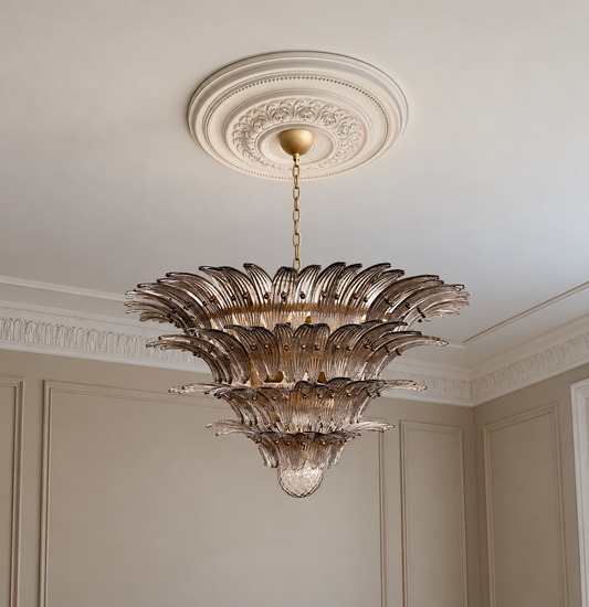 Murano takkrona Gatsby Ø115 - 163 rökfärgade glas i klassisk takmiljö