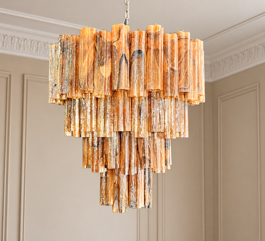 Murano takkrona Tubular Ø85 - 80 glas - Amber Black i varm klassisk takmiljö