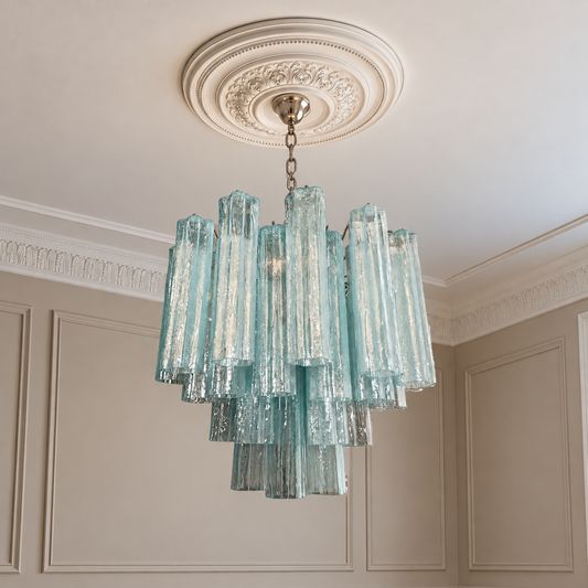Murano takkrona Tubular Ø82 - 101 glas - Skymilk i klassisk takmiljö